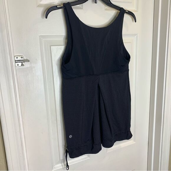 Lululemon Run Ta Ta Topper Tank Top Black Luxtreme Drawstring Waist Size 8 - Picture 5 of 8